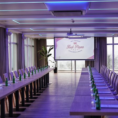 Resort Krol Plaza Spa & Wellness Jarosławiec 外观 照片