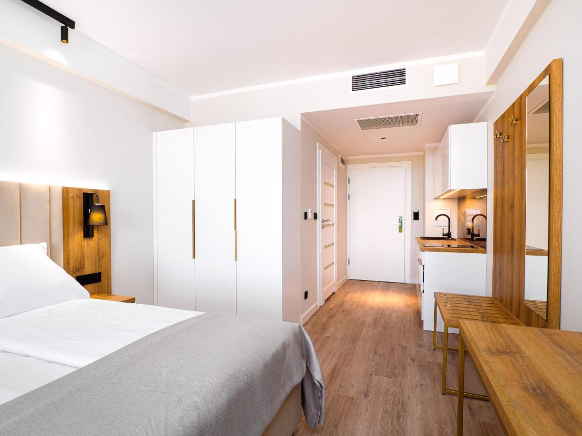 Resort Krol Plaza Spa & Wellness Jarosławiec 外观 照片