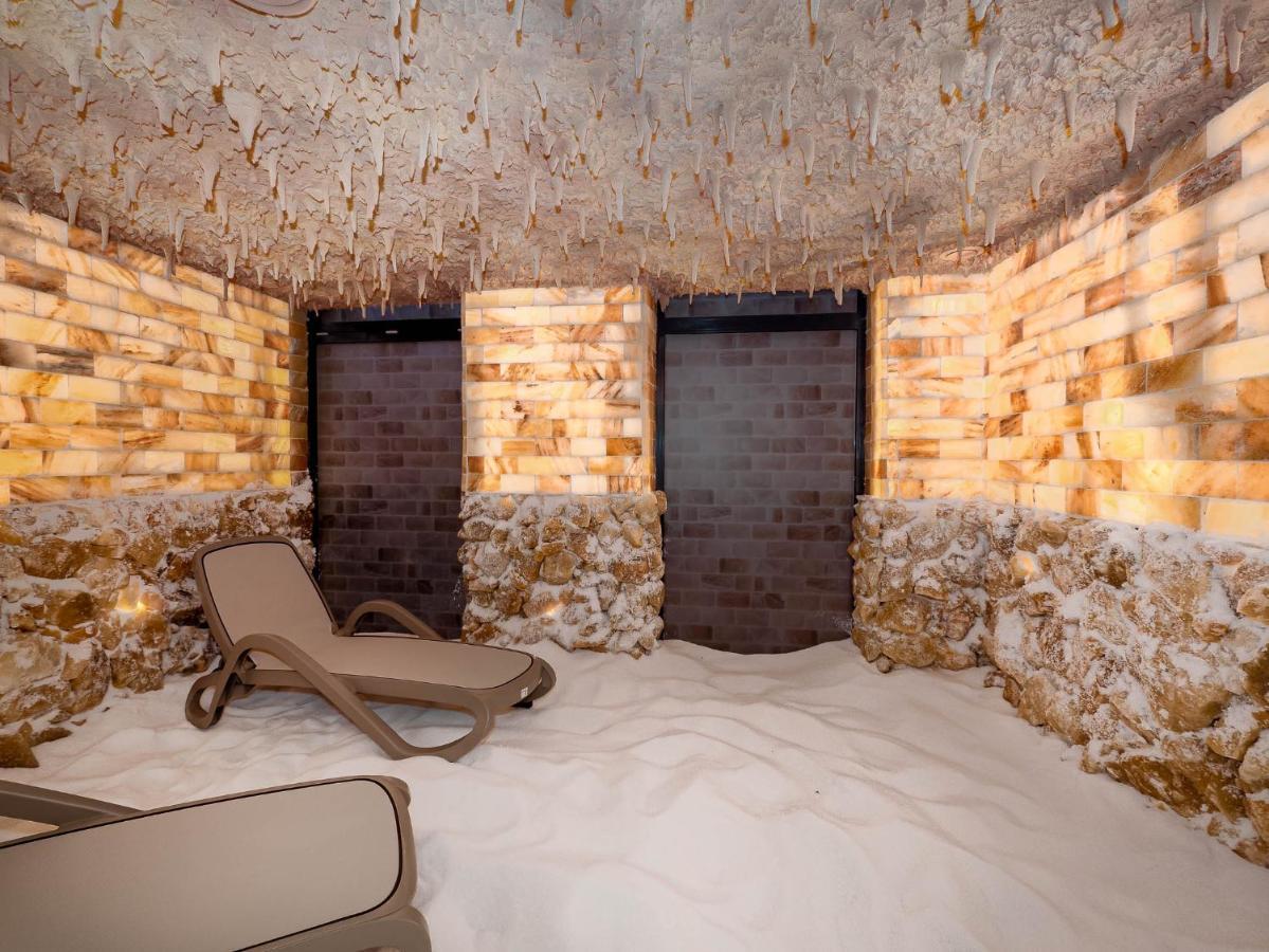 Resort Krol Plaza Spa & Wellness Jarosławiec 外观 照片