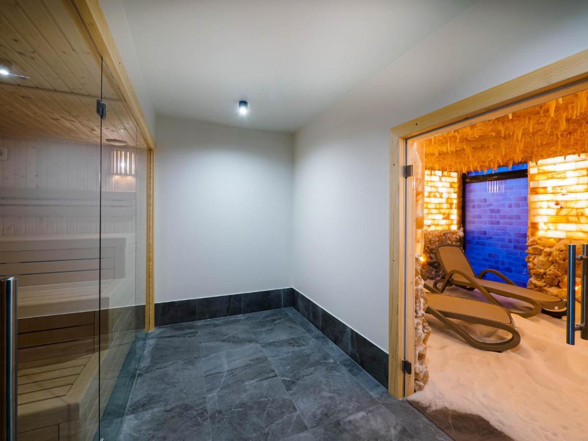 Resort Krol Plaza Spa & Wellness Jarosławiec 外观 照片